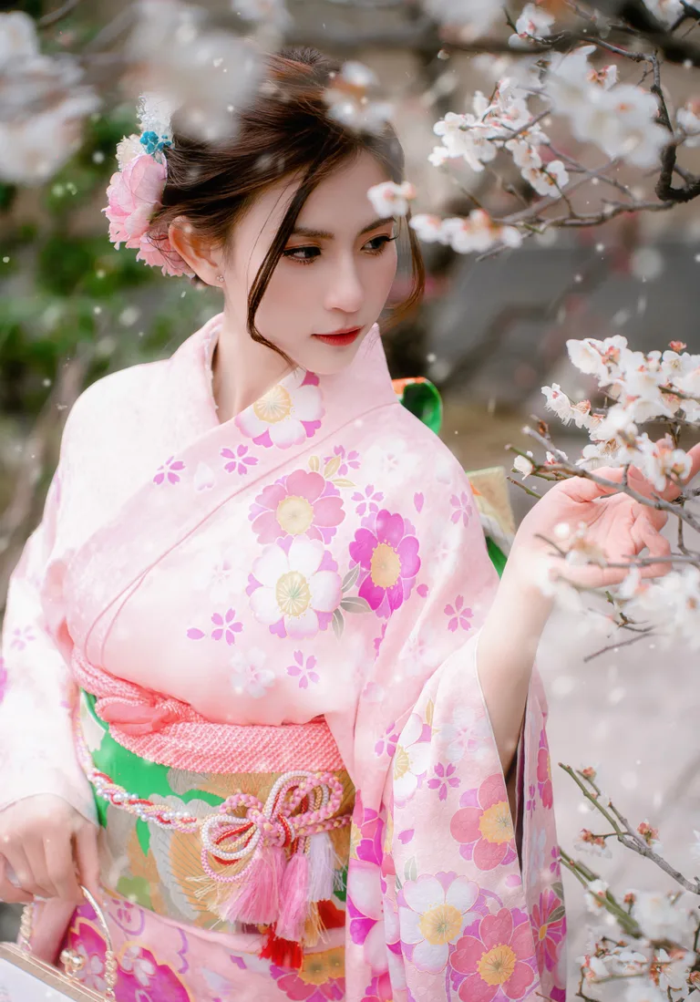 Furisode — style 10