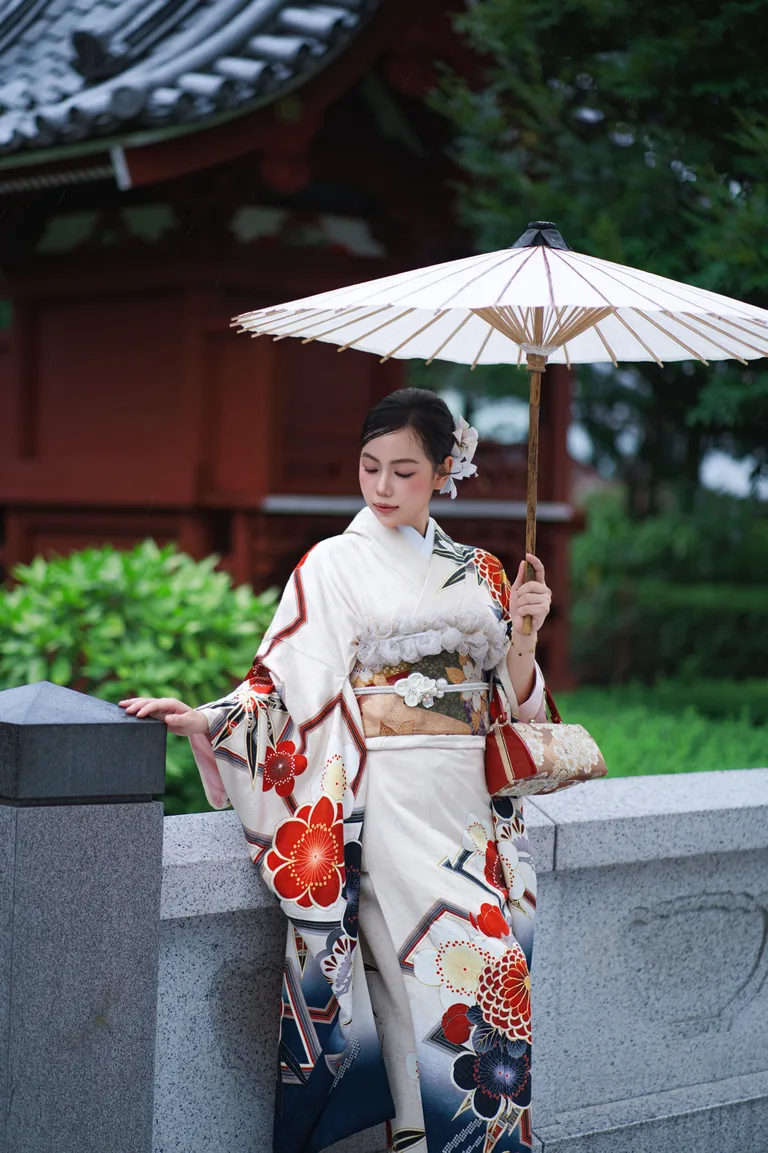 Furisode — style 17