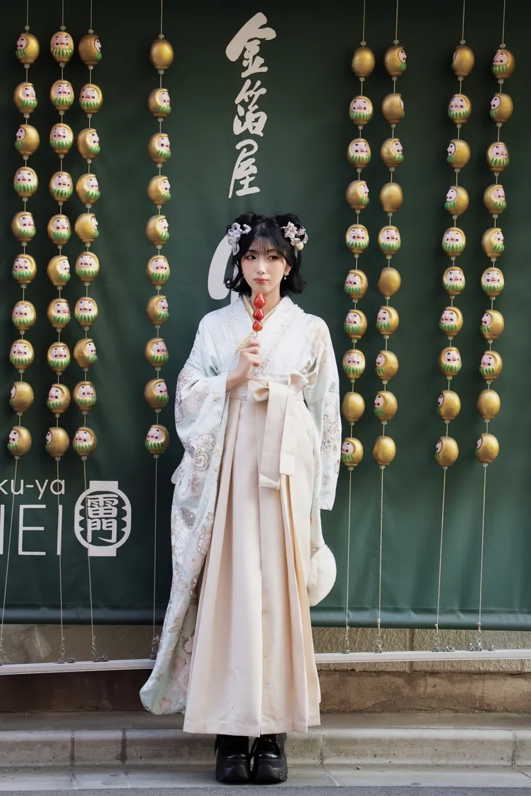 Women's Hakama — style 4